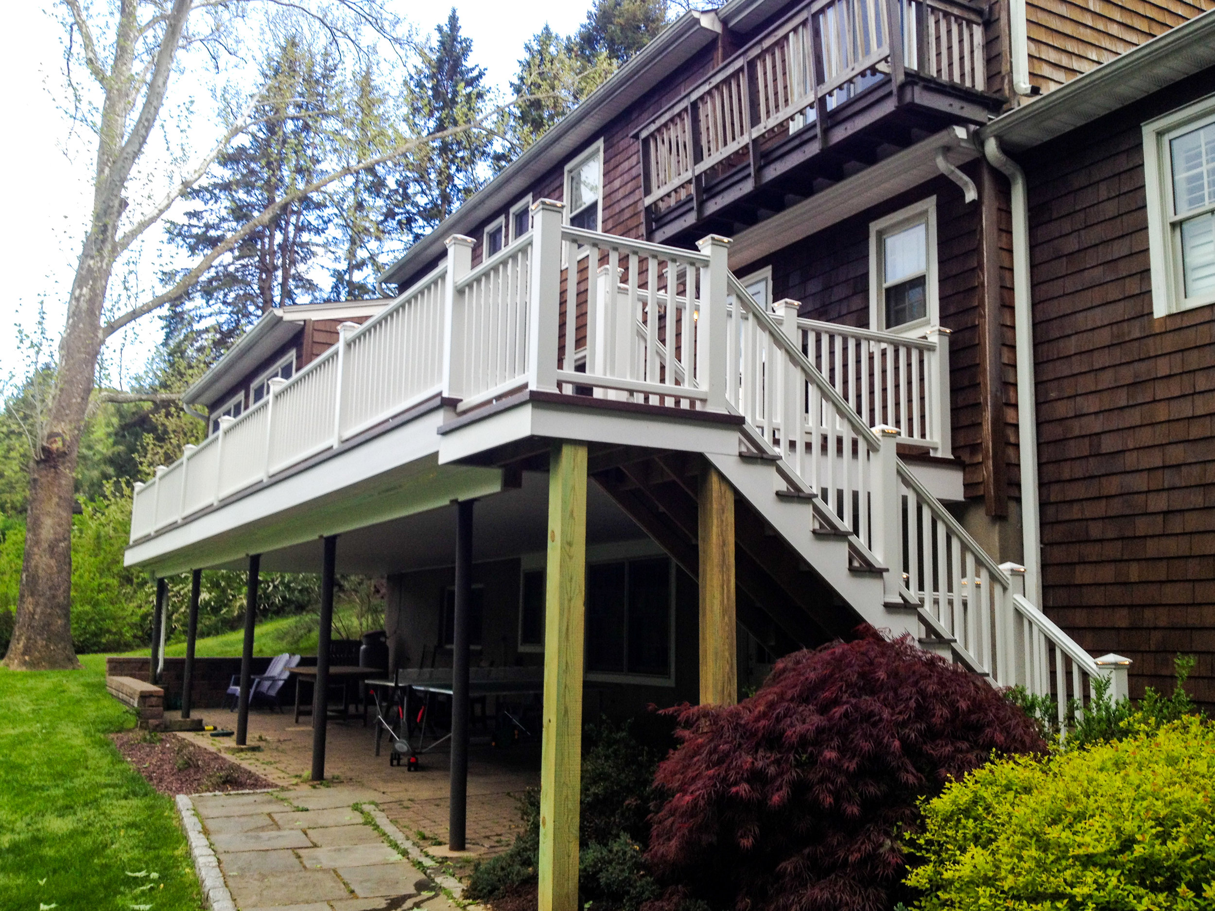 Deck Remodel In Glendale, California