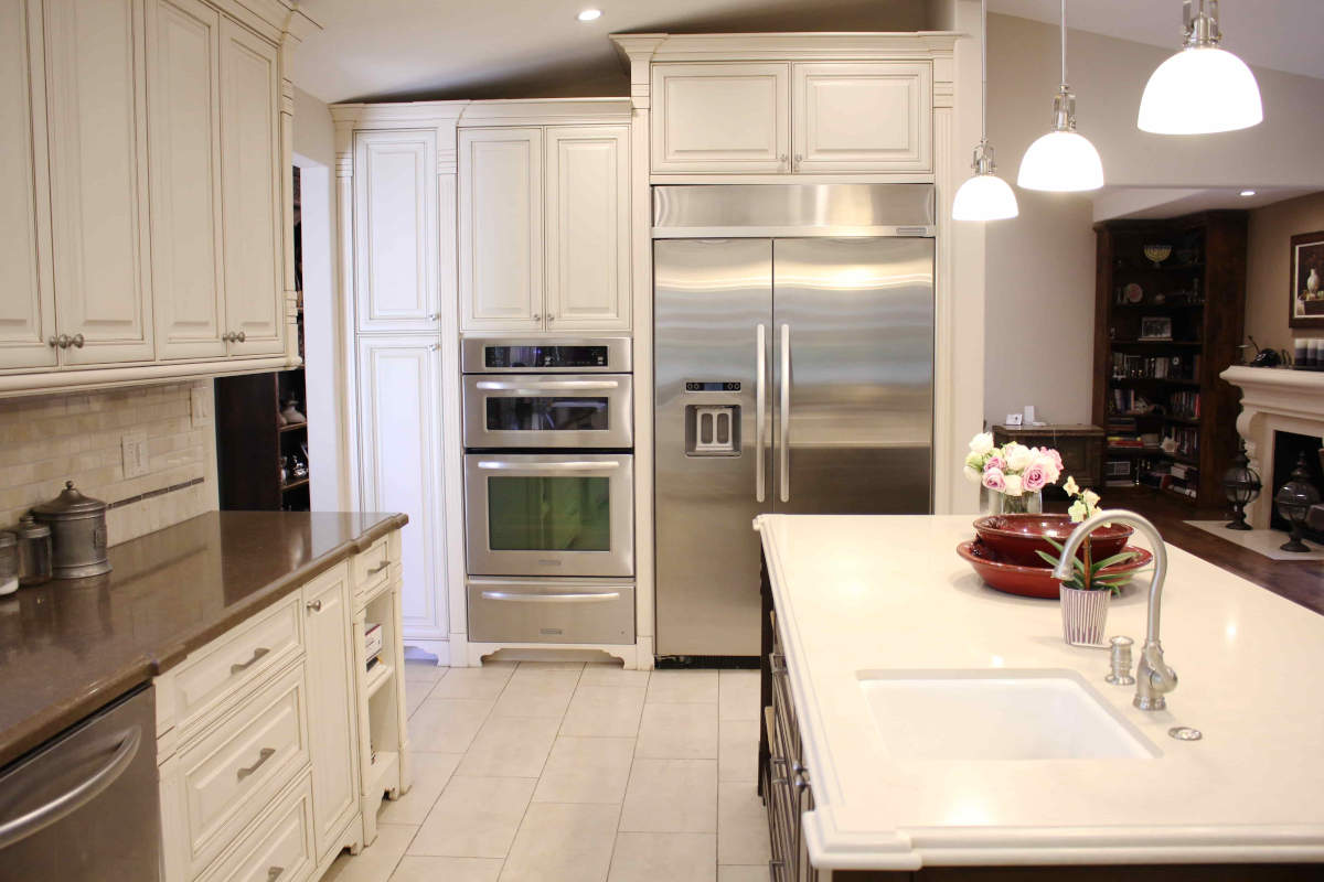 A newly remodeled kitchen, with new cabinets and fixtures, at a home in Sherman Oaks, CA, part of a home remodel by design-build firm A-List Builders.